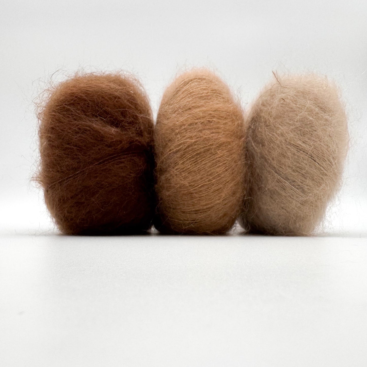 Fil Mohair Sport coloris Brun noisette – mohair superkid et soie de A Knitters World