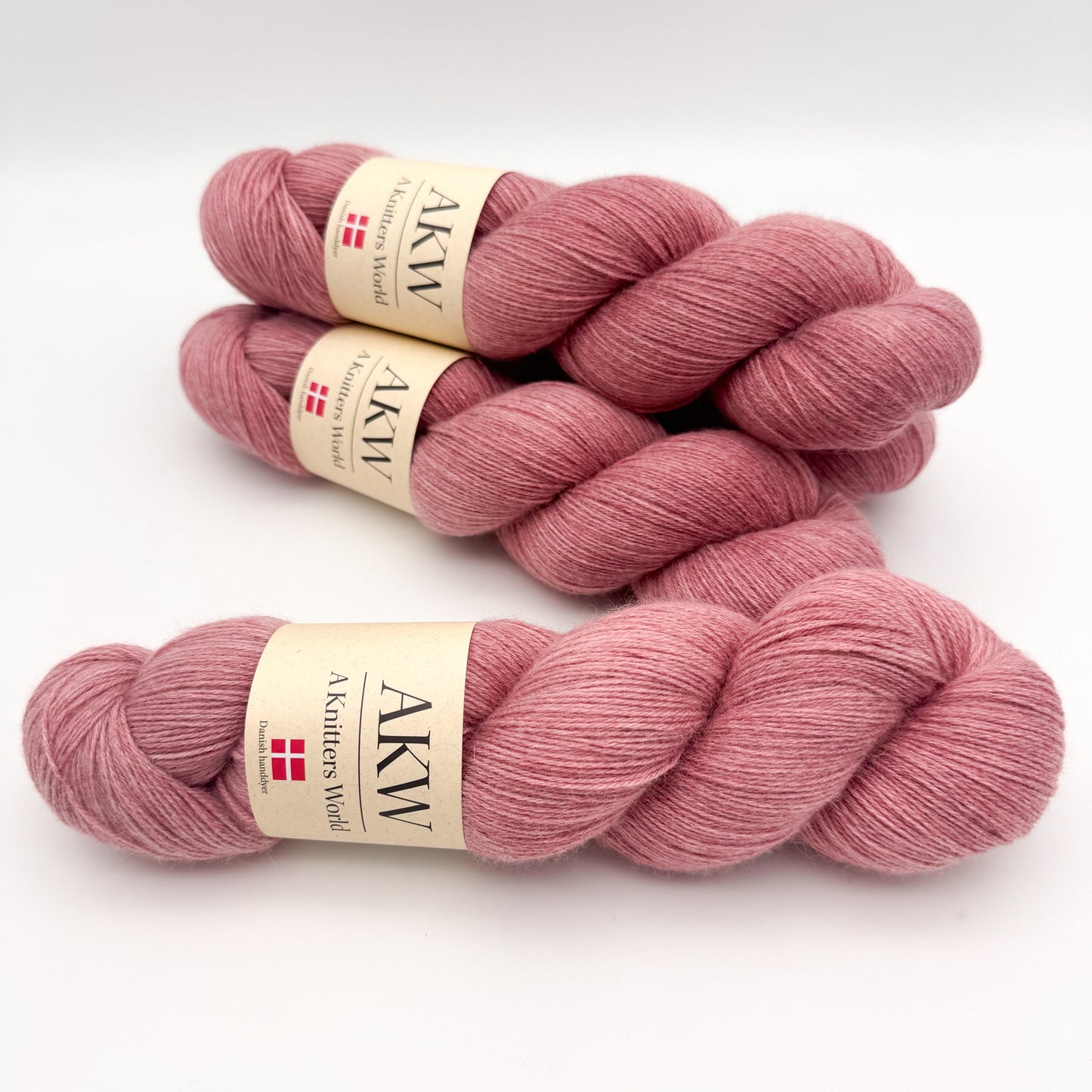 Fil de vison teint à la main, coloris Unique 2 – fil de luxe doux de A Knitters World