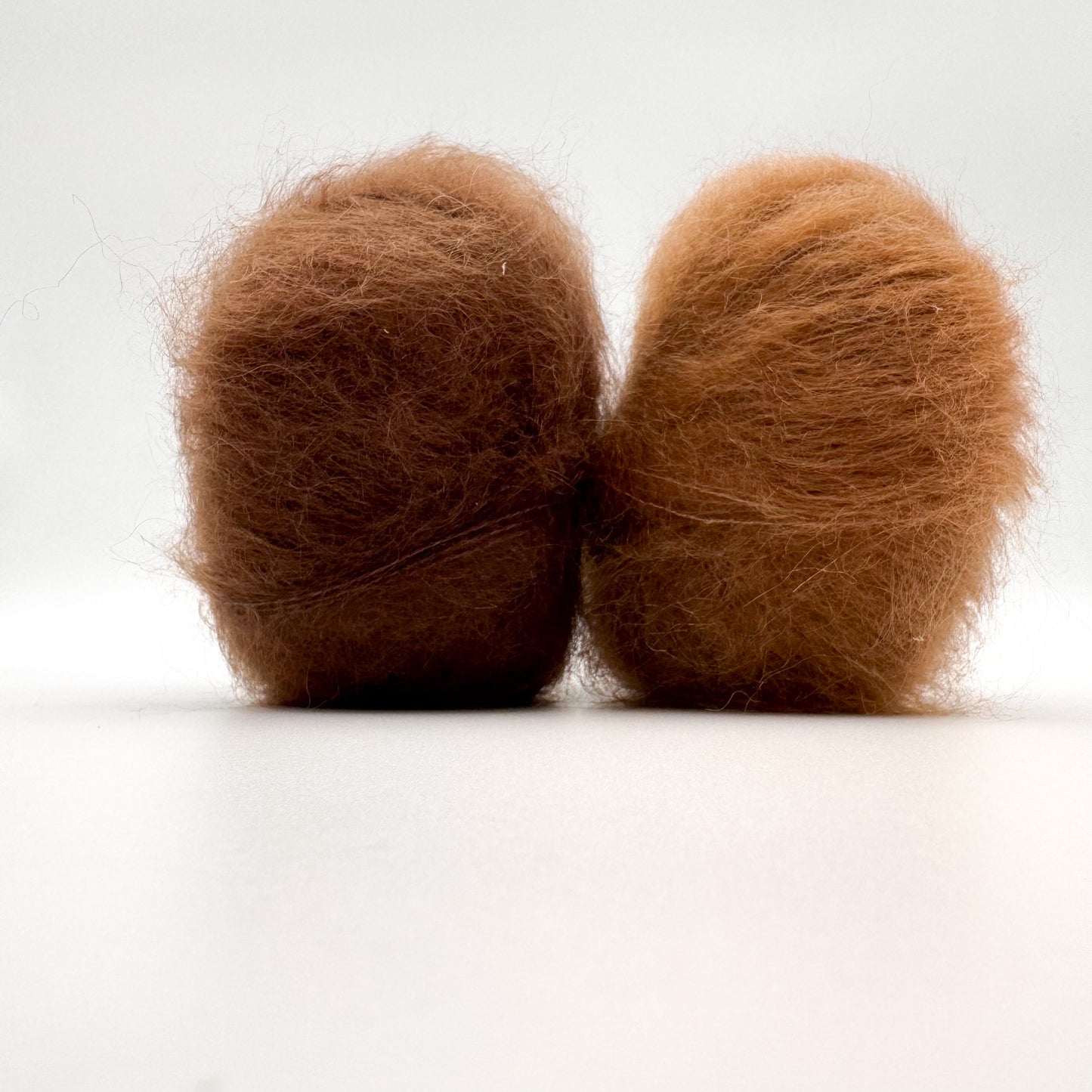 Fil Mohair Sport coloris Brun noisette – mohair superkid et soie de A Knitters World