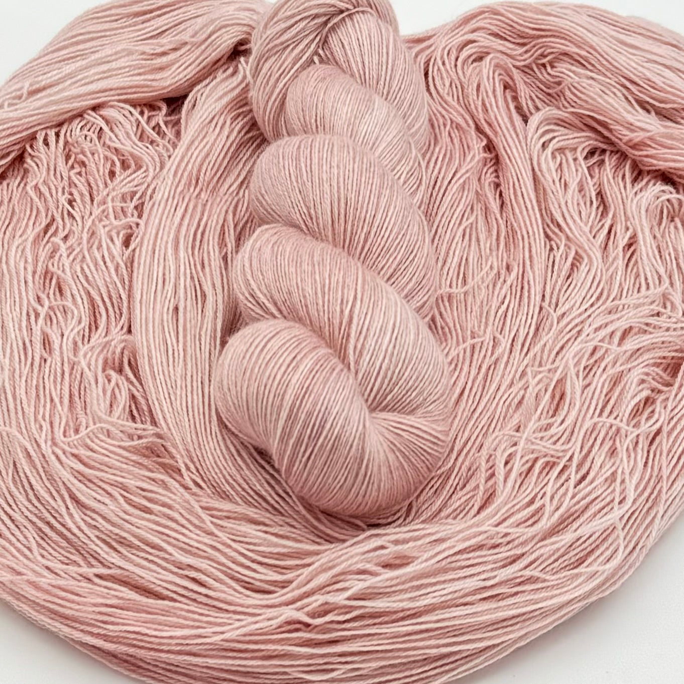 Ny Mink - Mrs Spring - A Knitters World