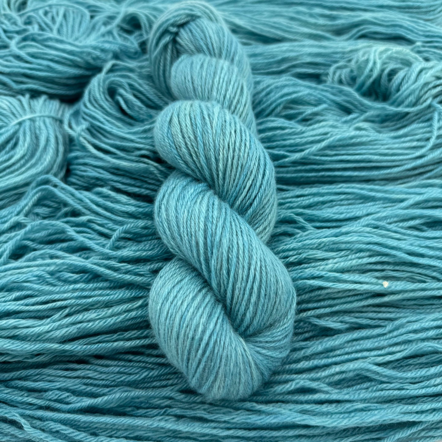 100% Mongolian Cashmere - Swimming pool - A Knitters World