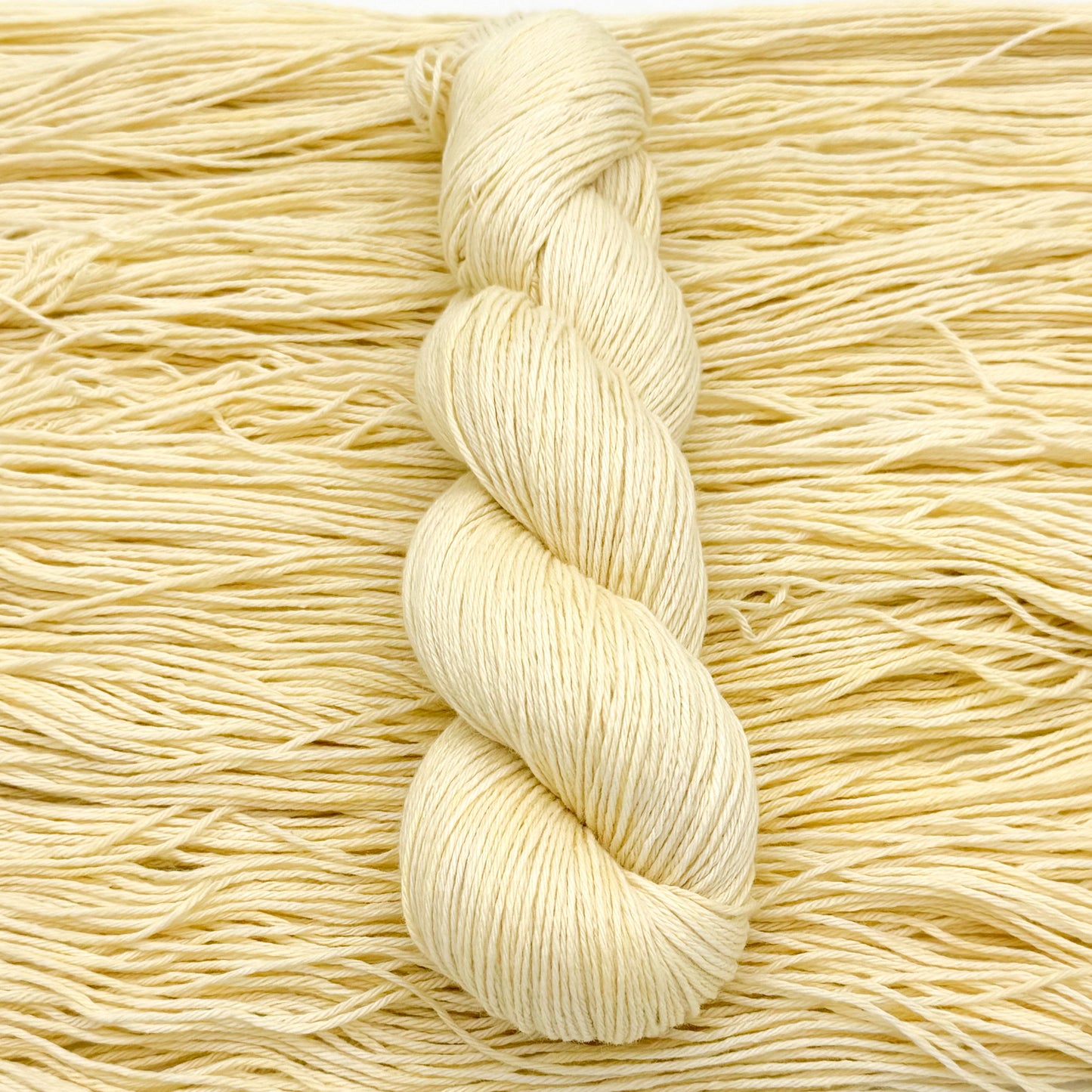 Hvid Yak Sport - Sunny Day - A Knitters World