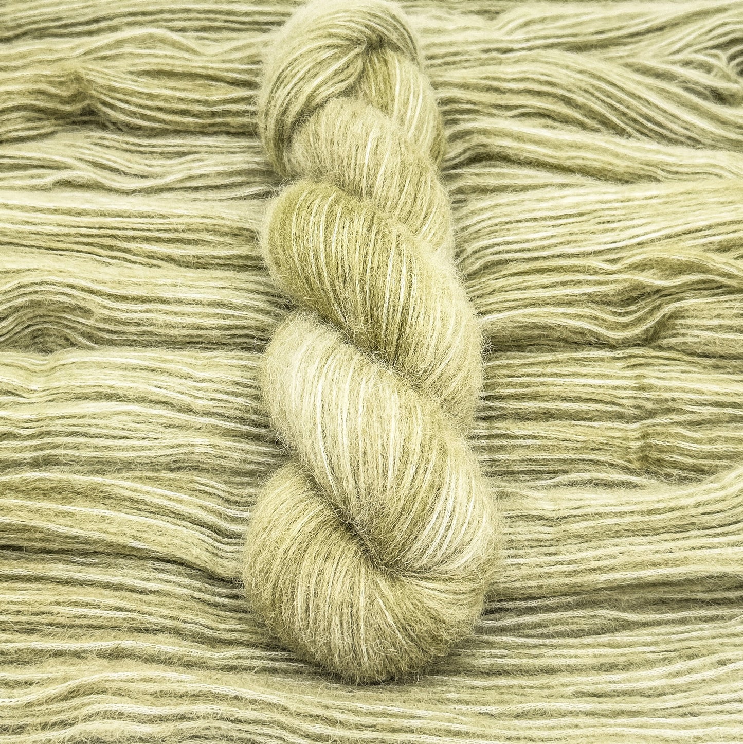 Fluffy Alpakka - Dusty Fall - A Knitters World